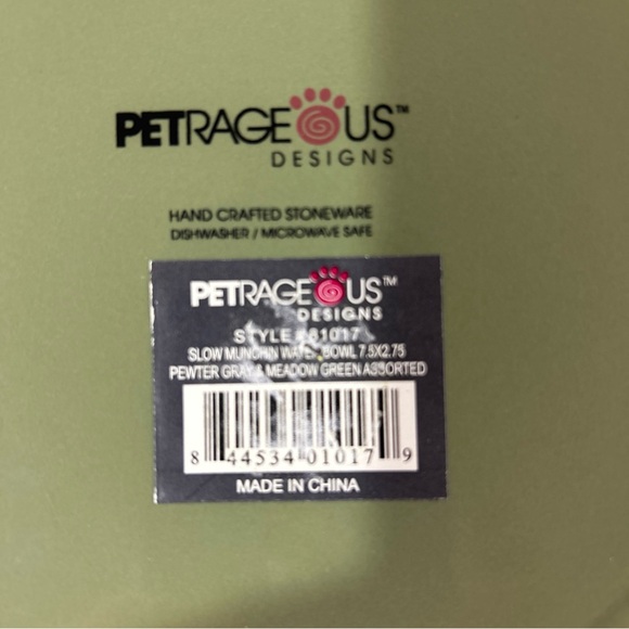 Petrageous Dog Pet Bowl Feeding Water Stoneware Green Ivory Dishwasher - Picture 7 of 10